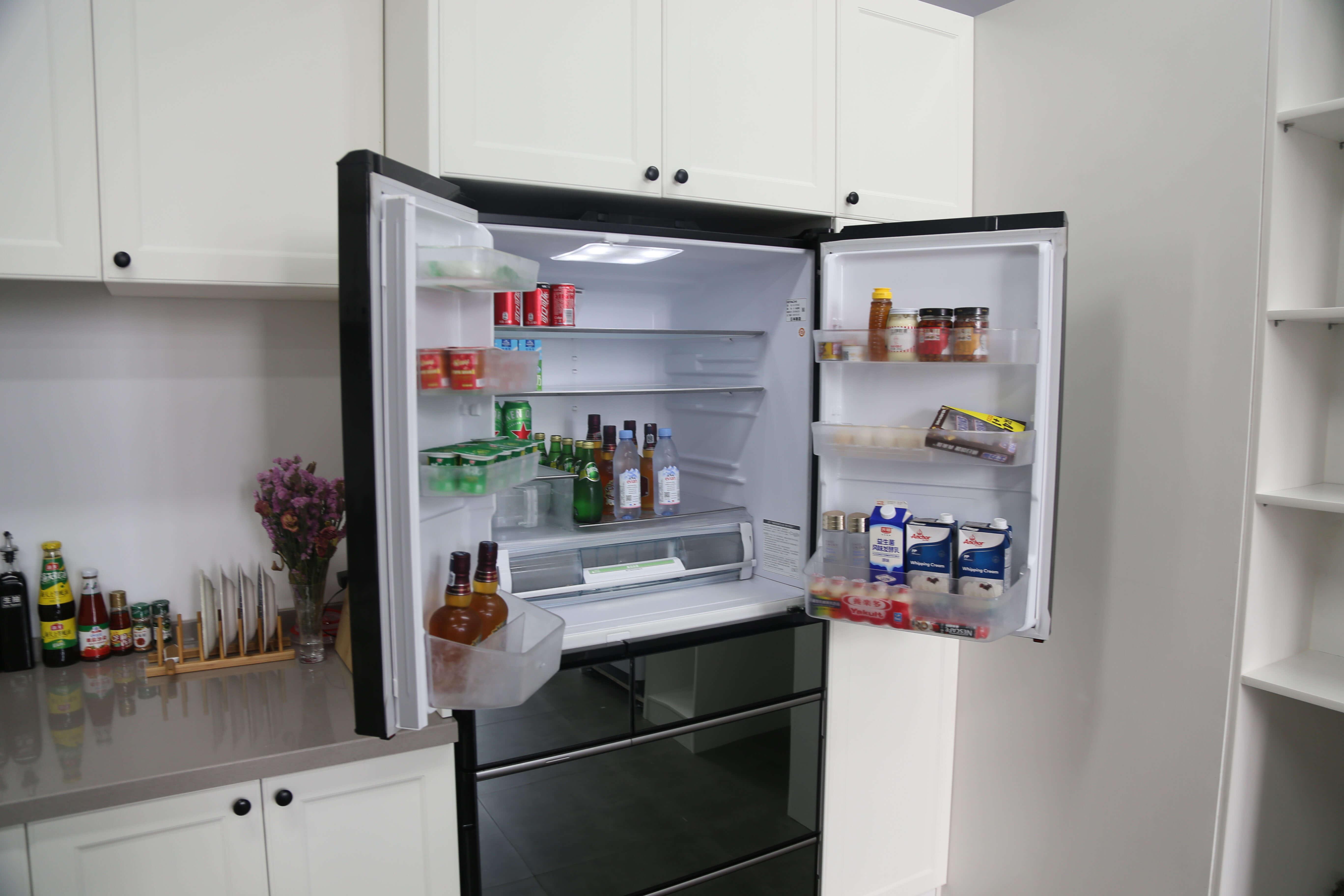 冰箱里面保鲜层结冰怎么办安全有效的解决冰箱结冰故障