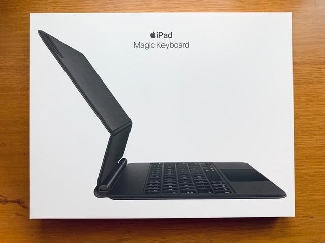 苹果iPad新款Magic keyboard妙控键盘上手实测，手感很奇妙