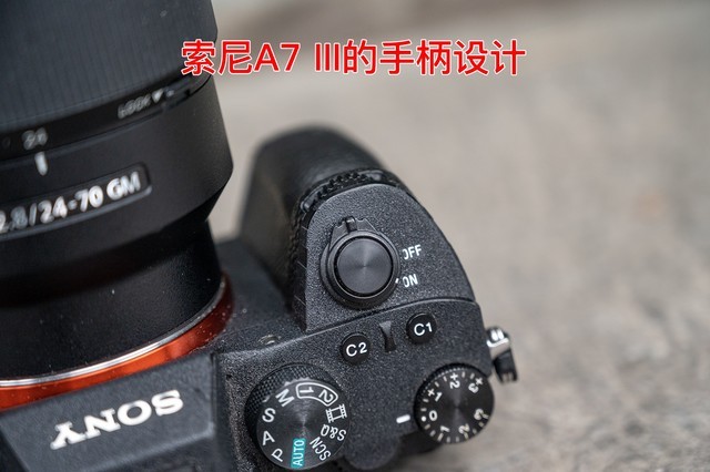 全画幅基准对决 EOS R6 vs A7M3谁是性价比之王