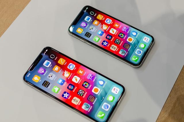 iPhone12发布后，iPhone XR和iPhone XS Max跌成小米价了！