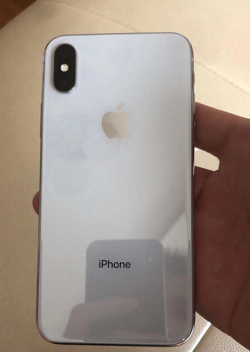 在二手市場上,iphonex的價格還是比較穩定的,現在一般都在3000多到