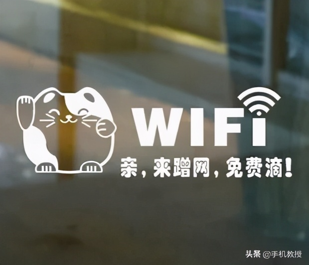 装宽带送的光猫自带WiFi功能，我还需要买路由器吗？