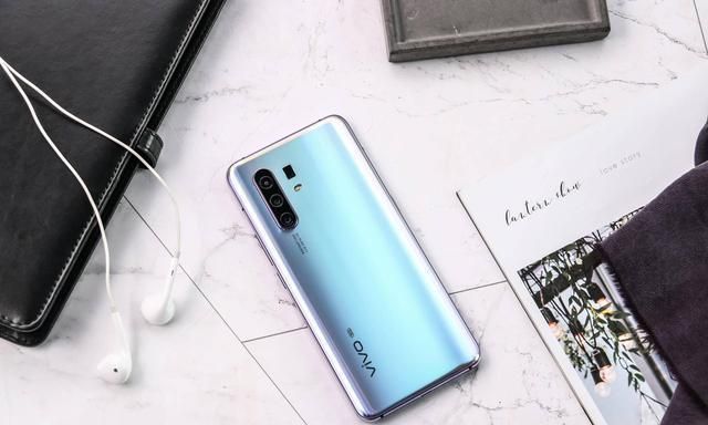 vivo 全系手机盘点，从IQOO到NEX，哪一款是你的最爱？