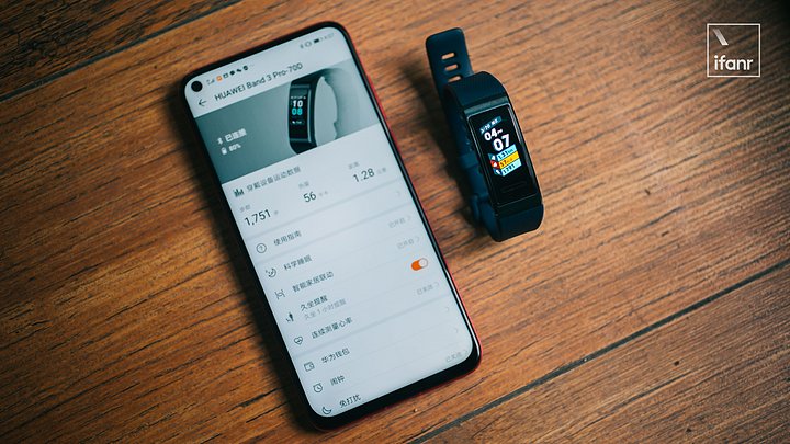 华为手环 3 Pro 使用体验：它只想踏踏实实地做只好手环