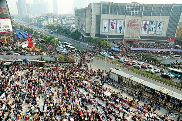 广州服装批发市场，严格控制直播带货，网友：治标不治本