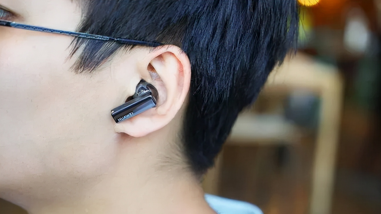 AirPods 3终于亮相，苹果却开心不起来