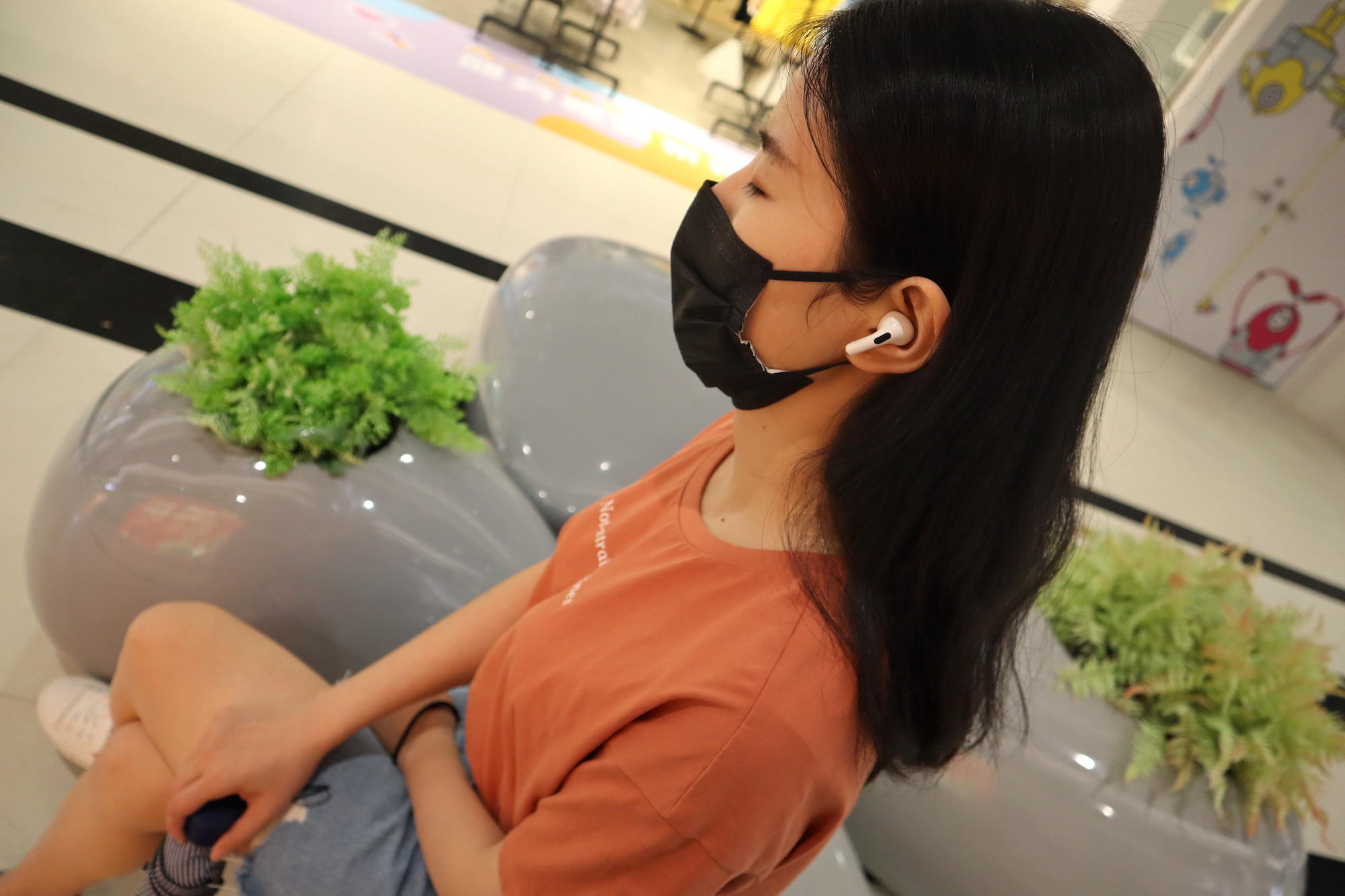 地表最强真无线耳机？苹果AirPods Pro轻体验：有的时候不服不行